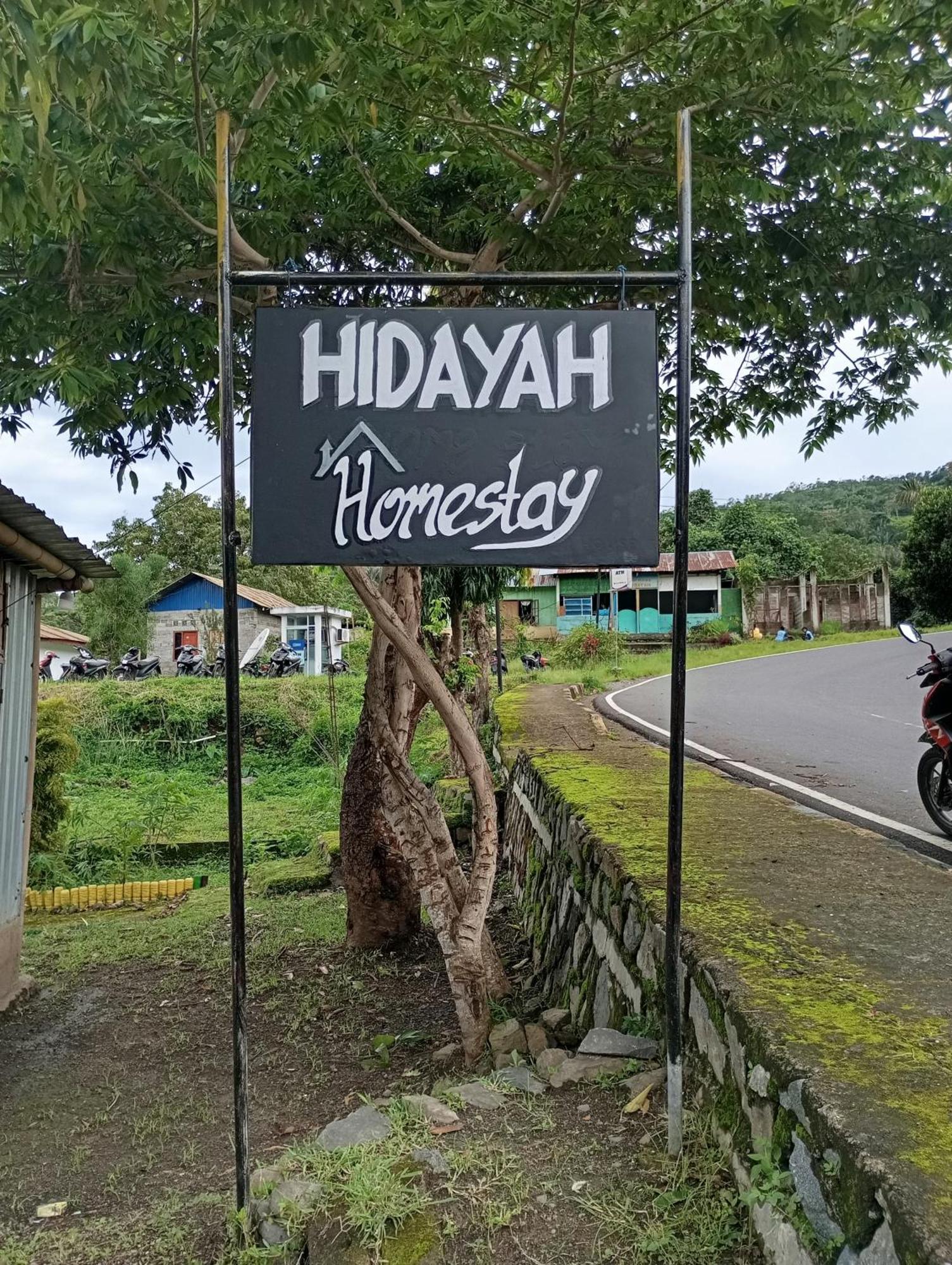 Hidayah Homestay Kelimutu Extérieur photo